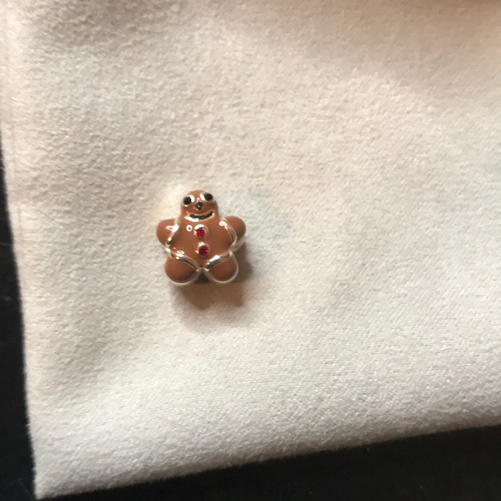 Gingerbread Charm - Picture 3 of 3